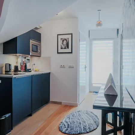 Quiet Apartment-2br 3p-19 Arrd Appartement *