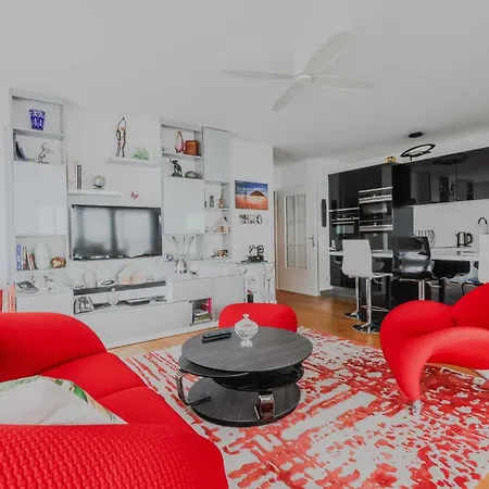 Quiet Apartment-2br 3p-19 Arrd Appartement *